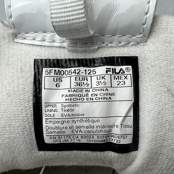 Womens Fila Disruptor 2 Premium Athletic Shoe - White Size 6 - Picture 5 of 8